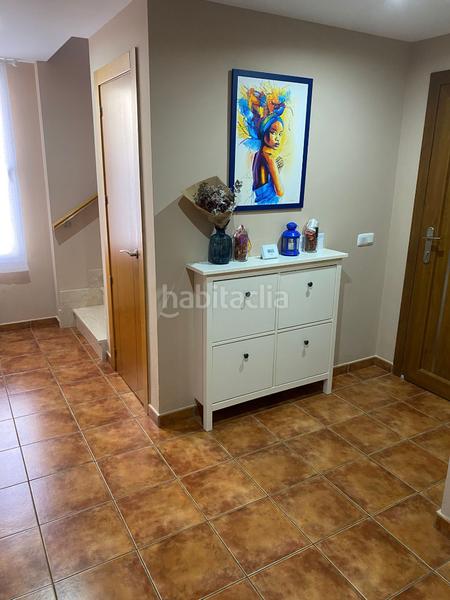 Foto fb67efe0-3f5b-4ea2-9e1f-df8edfe44136. Casa pareada en calle la cobatilla 22 impecable vivienda mejor que a estrenar. en Matapozuelos