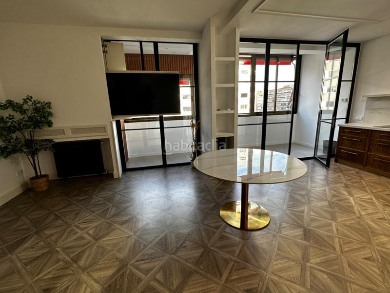 Foto ed36aad8-a84e-4b14-a460-f235ce8542d8. Alquiler piso espectacular vivienda en calle orense. en Madrid