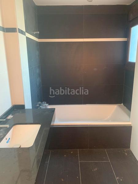 Foto 3f274d40-3d02-4ff2-a725-cfe70d9d28f7. Doppelhaus in calle real 113b in Puente Duero Valladolid