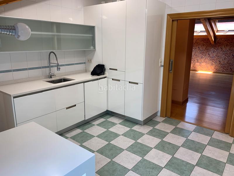 Foto 26ca3d6d-7c18-4c21-bb2d-53f99391dd01. Etagenwohnung mit heizung parking pool in Centro Valladolid