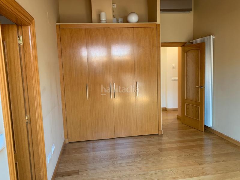 Foto eae1f40d-fee8-4696-827f-e7a2849370d3. Etagenwohnung mit heizung parking pool in Centro Valladolid