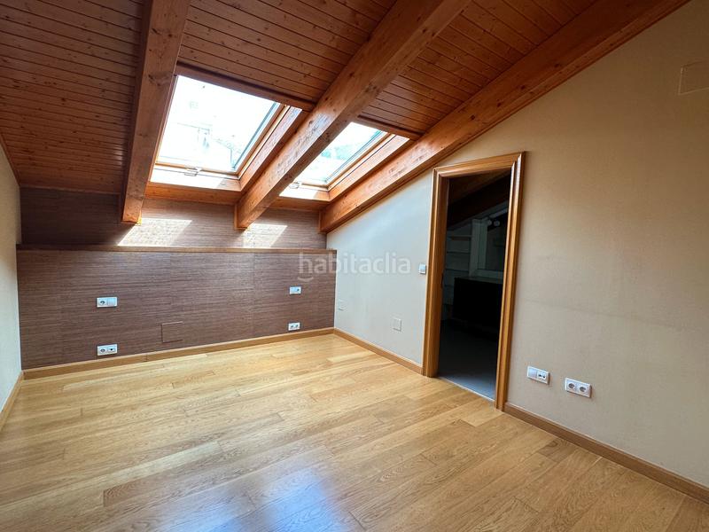 Foto 0ab14ffd-bd04-4191-908f-7b2189b31117. Flat with heating parking pool in Centro Valladolid