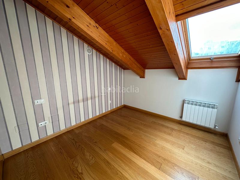 Foto f1b8bbcf-c366-4a2d-a13f-876cce2adb6f. Flat with heating parking pool in Centro Valladolid