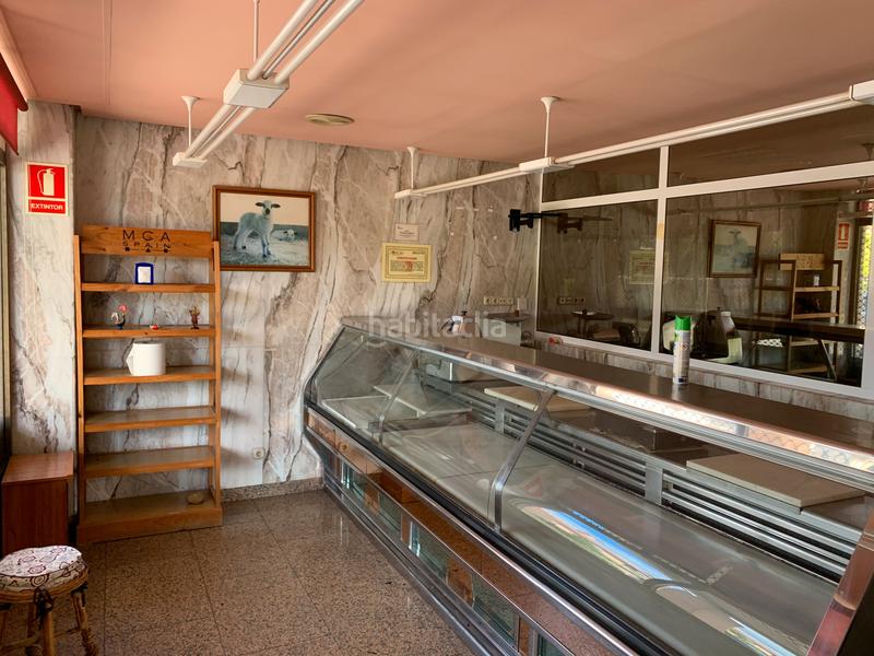 Foto b488f6cc-9f80-4bec-b925-d4c5250f5188. Rent business premise in plaza del quinto centenario 2 in Valladolid