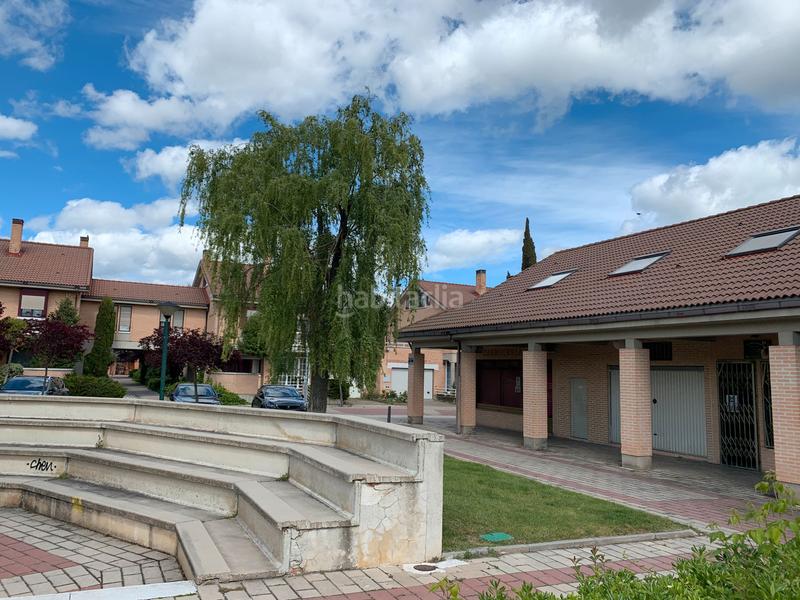 Foto 917c22bb-0736-4119-ad33-78f15044e492. Lloguer local comercial a plaza del quinto centenario 2 a Valladolid