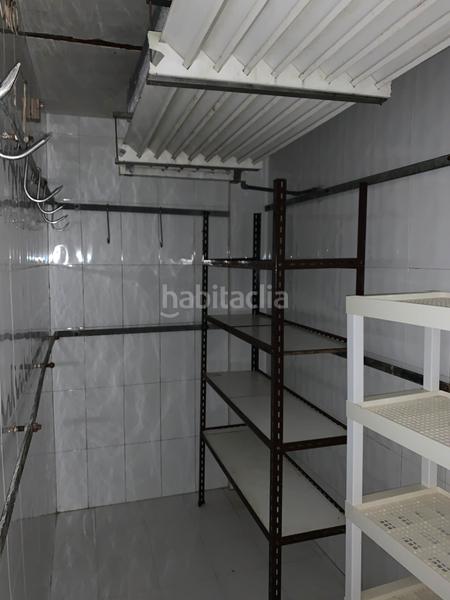 Foto c87b501f-4b68-4171-8469-397bce33e7d9. Location local commercial dans plaza del quinto centenario 2 dans Valladolid