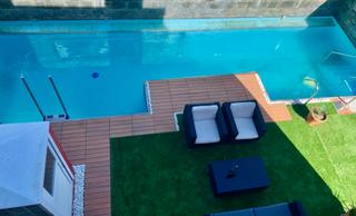 Doppelhaus en Camino del pesquern 22a. Exclusivo con piscina, solar y aerotermia.