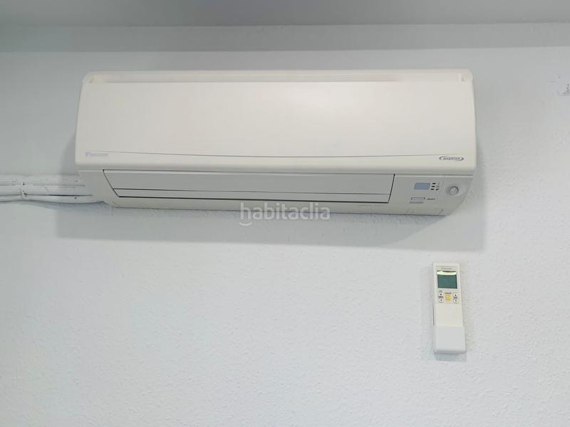 Foto fe1d0de8-02eb-429f-b289-289f02c03879. Bureau dans calle del santuario 6 dans Centro Valladolid