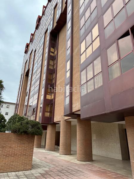 Foto a7ea2853-ed0f-4f84-89b8-da6fb89cee98. Piso en avenida de irún 4 amplio en zona tranquila en Valladolid