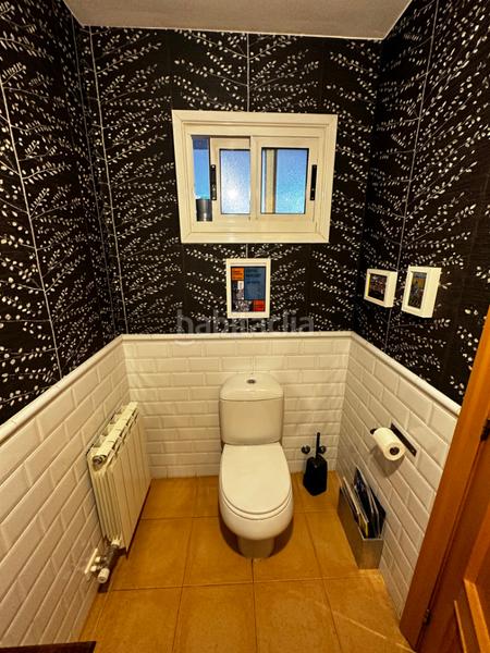 Foto ddb7e2ef-eebd-4eff-84a5-6bbbc91078a4. Casa aparellada amb xemeneia calefacció aparcament a Arroyo de la Encomienda