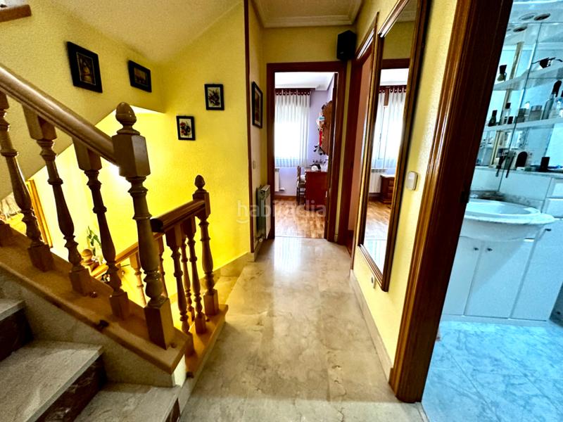 Foto 4f2eeab7-868c-4981-8a84-57bc069a0c33. Casa adosada gran chalet en la mejor zona en Parque Alameda - Paula López Valladolid
