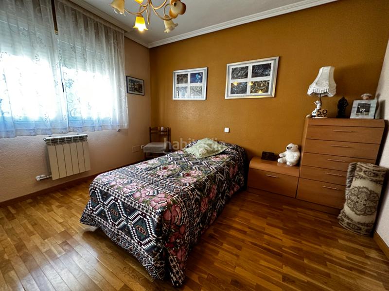Foto 5559037b-938f-4fa7-9cf7-c5145b788adf. Casa adosada gran chalet en la mejor zona en Parque Alameda - Paula López Valladolid