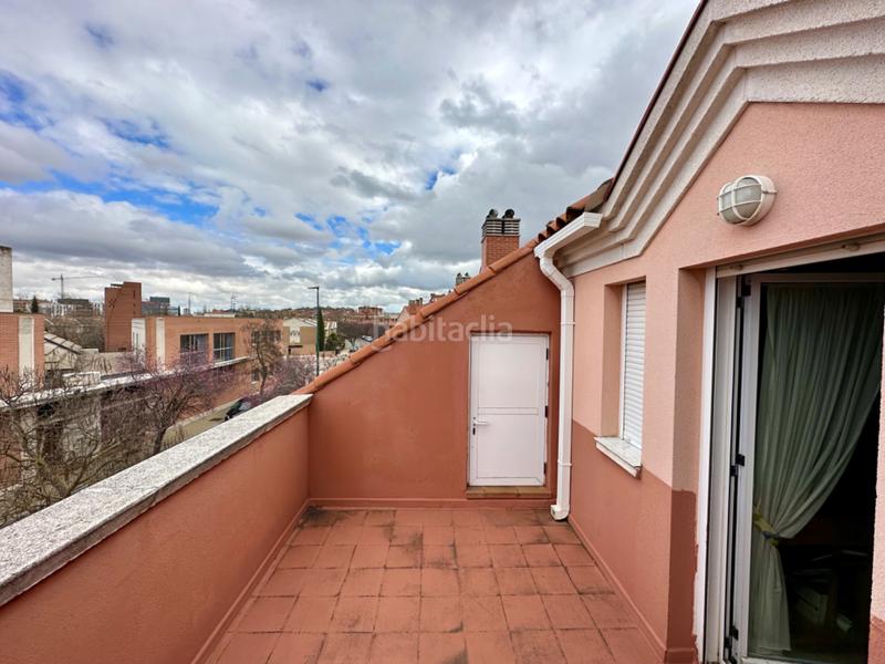 Foto dbce01a8-ca6b-4931-bb79-5b54070afe07. Casa adosada gran chalet en la mejor zona en Parque Alameda - Paula López Valladolid