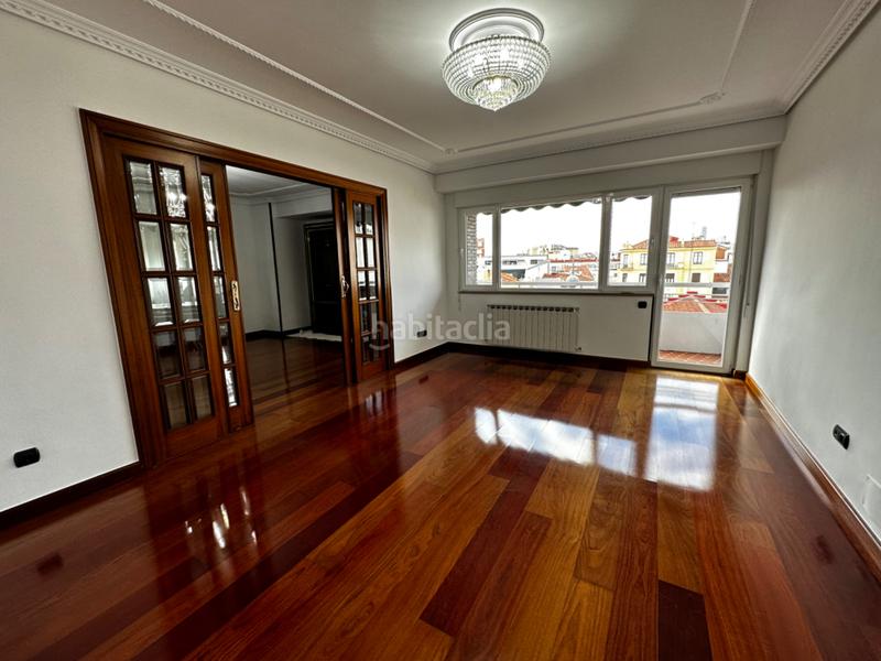 Foto 65019105-8168-41a5-870b-20f00f9ec310. Pis a calle de santiago 17 a Centro Valladolid