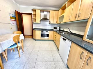 Appartement à Calle josé maría lacort 22. Pisazo en pleno centro
