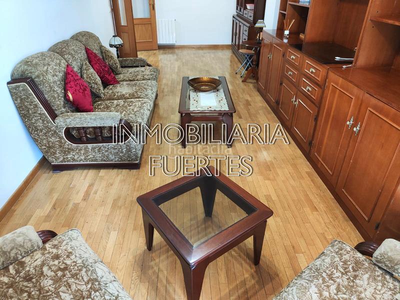 Foto 5945a153-a134-43a2-a5ea-e818b1bc7c19. Etagenwohnung mit heizung parking in El Soto León