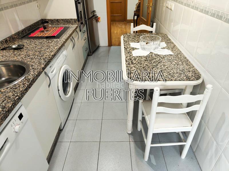 Foto 6a702904-d1c5-404c-b139-4f07b44ecec5. Etagenwohnung mit heizung parking in El Soto León