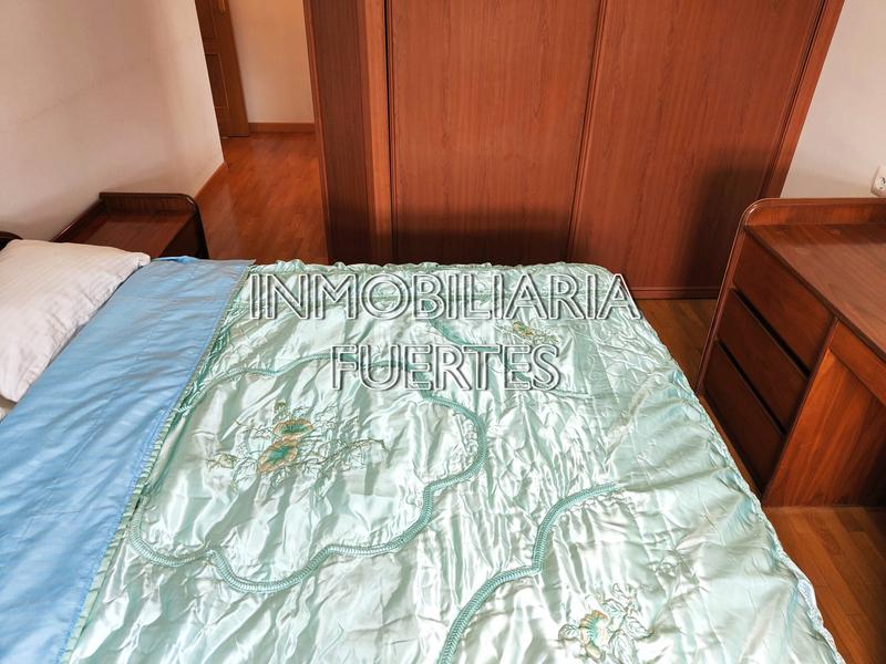 Foto 8798618b-6168-4b55-b7ee-726d12065e28. Etagenwohnung mit heizung parking in El Soto León