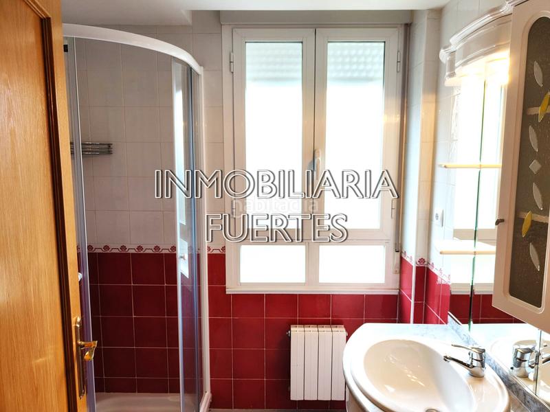 Foto ae943b2a-4c41-4cf6-8221-4037fe9f9447. Etagenwohnung mit heizung parking in El Soto León