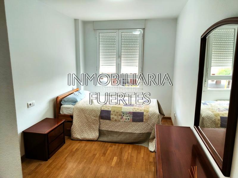 Foto d37054c9-9d6e-442b-9654-f7e37b971235. Etagenwohnung mit heizung parking in El Soto León