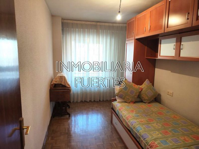 Foto 7d8363e0-9f87-4340-bf8e-df750bc658ec. Rent flat with heating in Las Ventas León
