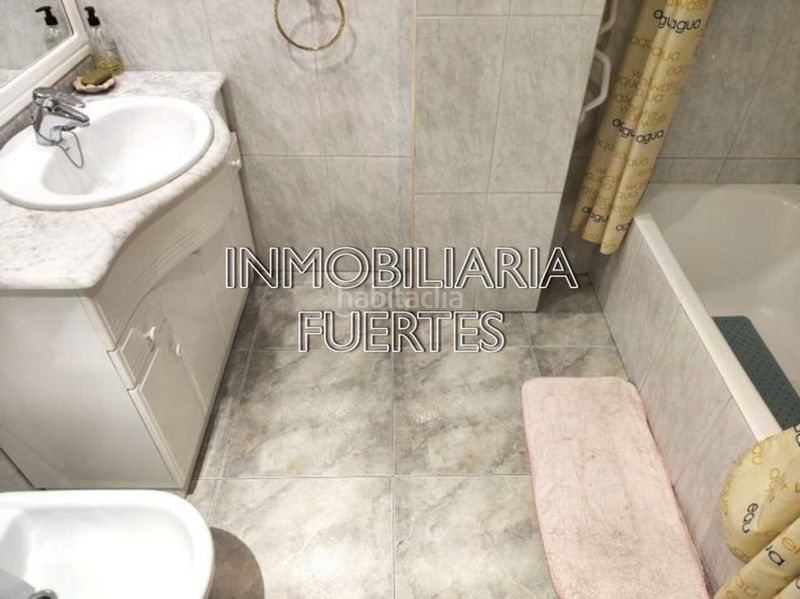 Foto a333b927-d448-463f-be61-4d663700358b. Rent flat with heating in Las Ventas León