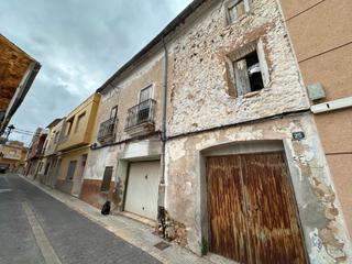Casa adossada  Carrer cervantes