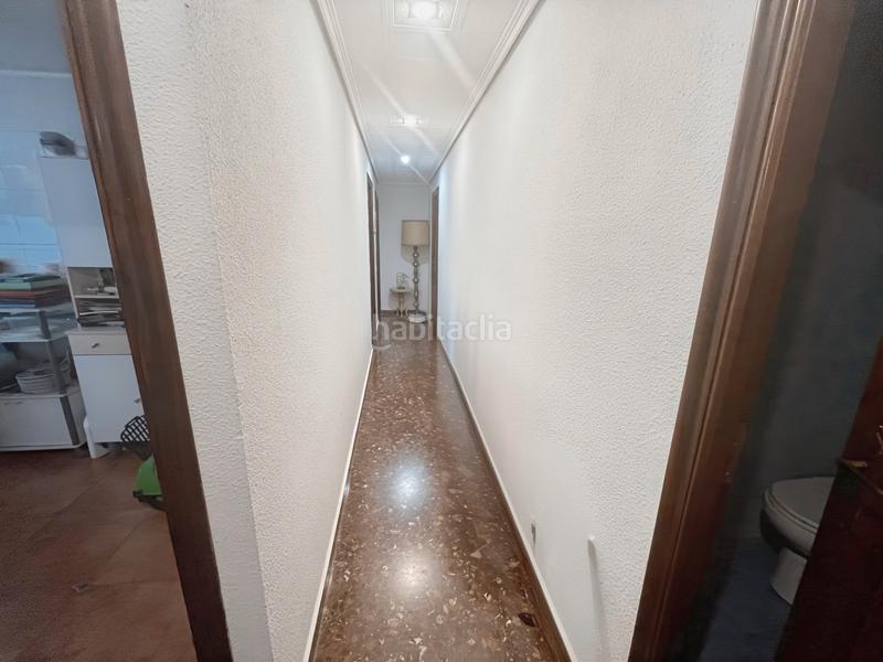 Foto 84040ca4-477b-4aeb-be12-c3bc05b458d9. Appartement dans Barrio Benicalap Valencia