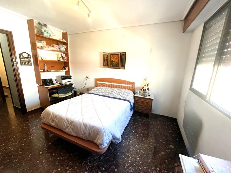 Foto 27c58f5a-cdd9-4a2e-87a2-42ee03089697. Etagenwohnung in Barrio Benicalap Valencia