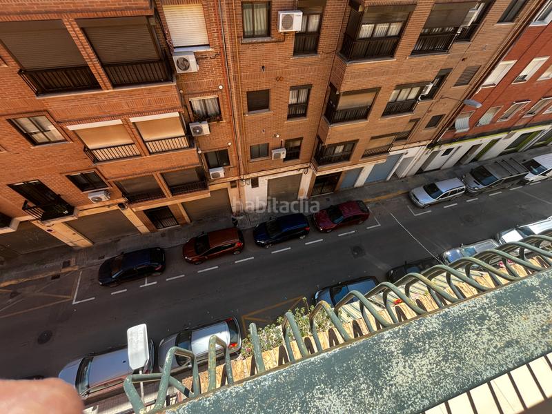 Foto f47a002f-afe5-48a0-8308-62decfd6aac2. Piso en Barrio Benicalap Valencia