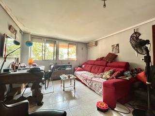 Etagenwohnung in Carrer de l'Horticultor Galán