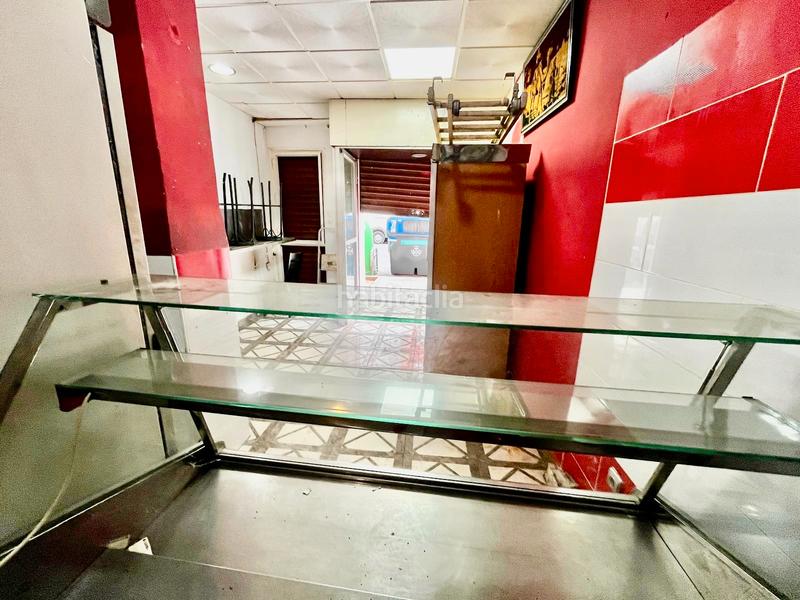 Foto d6dca9ac-56ed-4327-bad5-eca71df89c78. Locale commerciale in Els Orriols Valencia