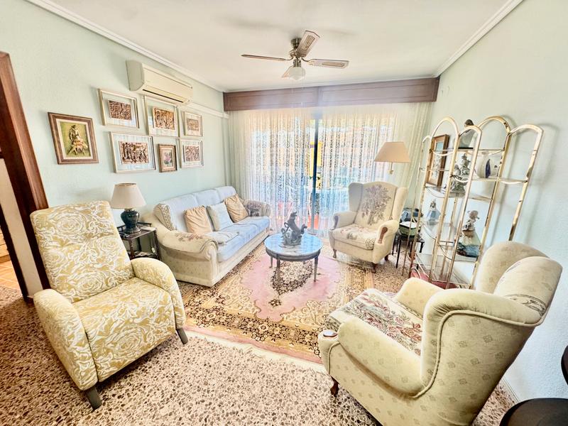 Foto 64bc5b8c-3af6-40d6-b3f6-5e99b06b4400. Pis a Les Tendetes - Avenida Burjassot Valencia