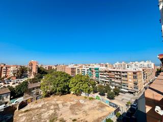 Dúplex  Carrer de marie curie (científica)