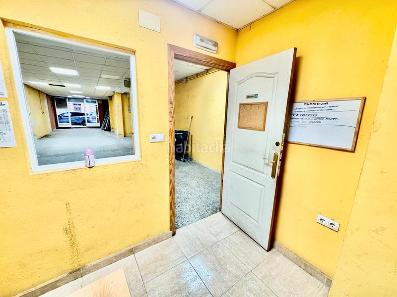 Foto 5079a5c2-8ef6-4e52-9eb9-c30701e6ace9. Local commercial dans Tormos Valencia