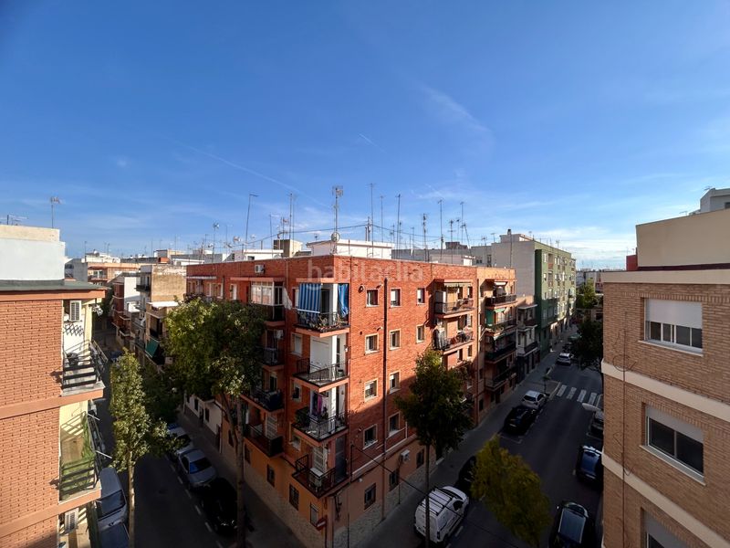 Foto 58d01b47-013d-4488-a418-0436088fa1dd. Àtic a El Mercado Manises