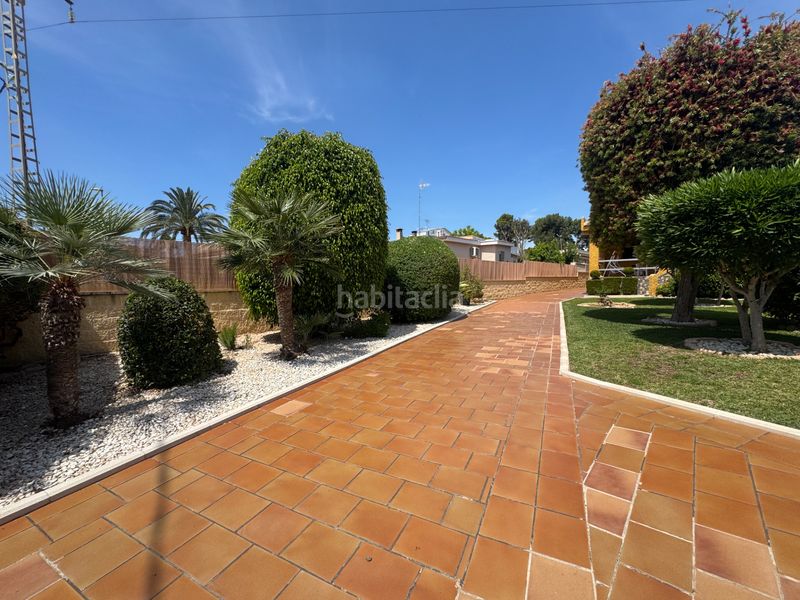 Foto 7c66a6aa-8ca4-4049-b97b-a28ffd11b847. Xalet amb aparcament piscina a Moncada