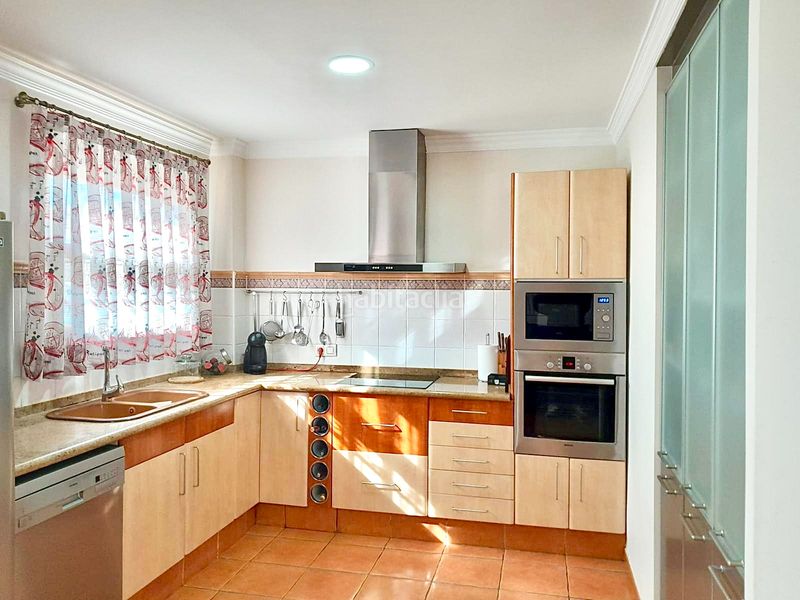 Foto 360434a3-aba6-415b-b651-4c0dae8d5077. Chalet en Sueca Sueca