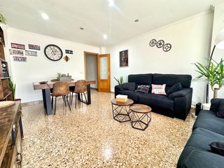 Flat  Carrer d'alfons el magnànim
