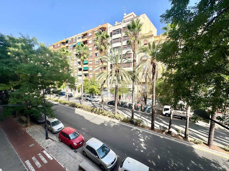 Foto c6c3775e-ad50-4650-9999-d1a3e1c8d70b. Pis a Morvedre Valencia