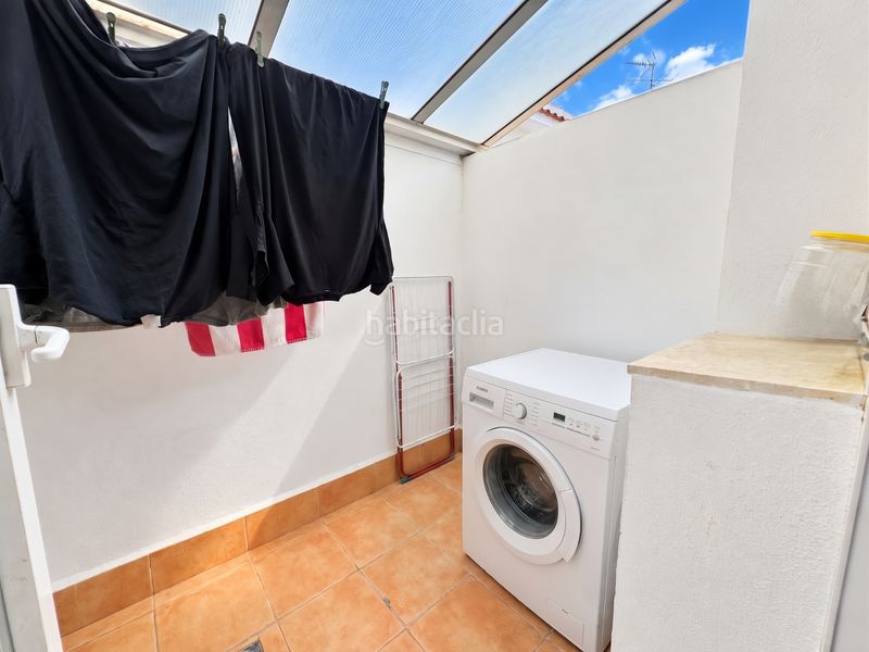 Foto dbf3d3c7-f2d5-4d28-9c3d-cb0ff1a1ce43. Casa adossada a Sueca Sueca