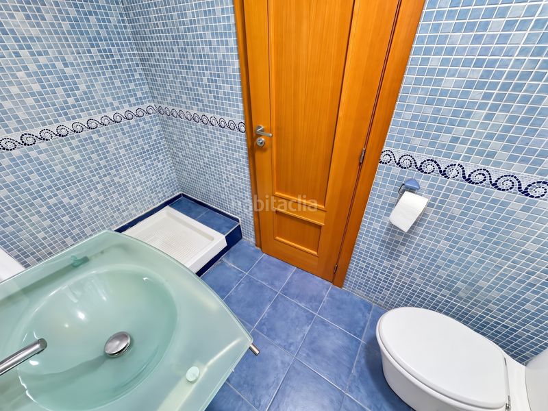 Foto f46ba93a-a82e-4fe2-9bc3-102f7c722c2f. Casa adossada a Sueca Sueca
