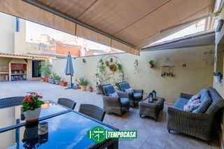 Casa adossada  Carrer d'alacant