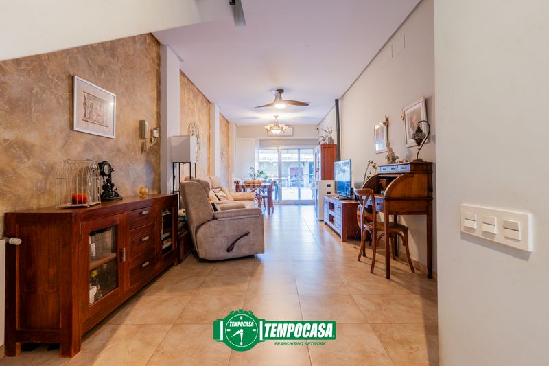 Foto 9e901c60-af56-446c-a409-8978fa7741ff. Casa adosada en Moncada