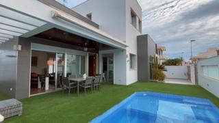 Chalet en Campoamor