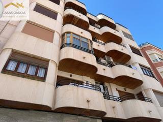 Pis a Almoradí. Piso reformado en venta en el centro de almoradí  con ascensor y