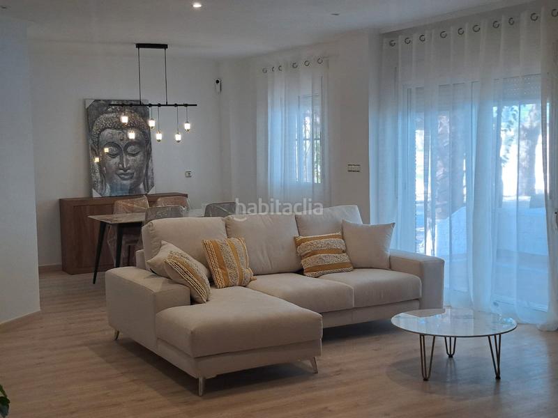 Foto c53a7b88-318a-4a87-bd36-1a9558a9437f. Casa con parcheggio in Orihuela ciudad Orihuela