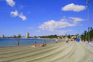 Casa adosada en Los Cuarteros. Planta baja a  700 metros de la playa