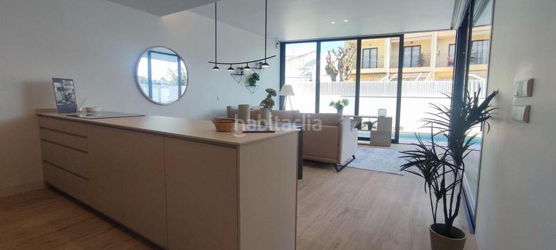 Foto 1c84536c-2b06-494d-8c71-ab8db84a816e. Chalet avec parking dans Pueblo Latino Pilar de la Horadada