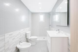 Appartement à Calle ramon y cajal 31. Encantoso apartamento en torrevieja junto a la estación de autob